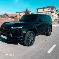 1003058126 Lexus GX, 2023